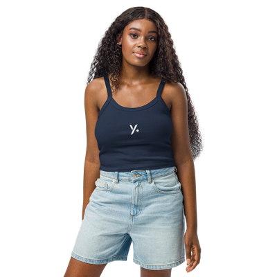 YOU GIRL VIBE – Le débardeur côtelé qui révèle ton flow féminin